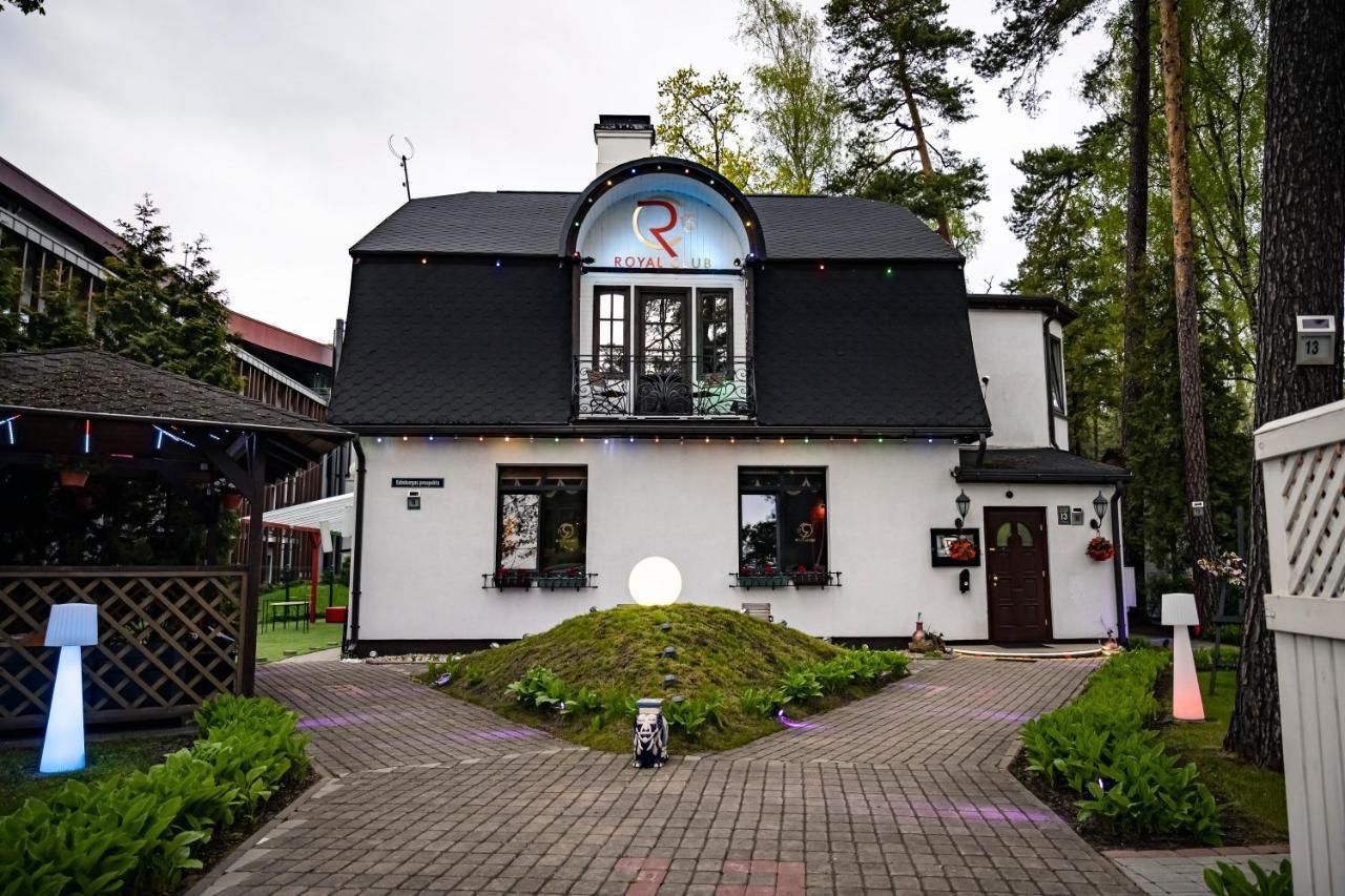 Villa Royal Club 13 Юрмала Экстерьер фото
