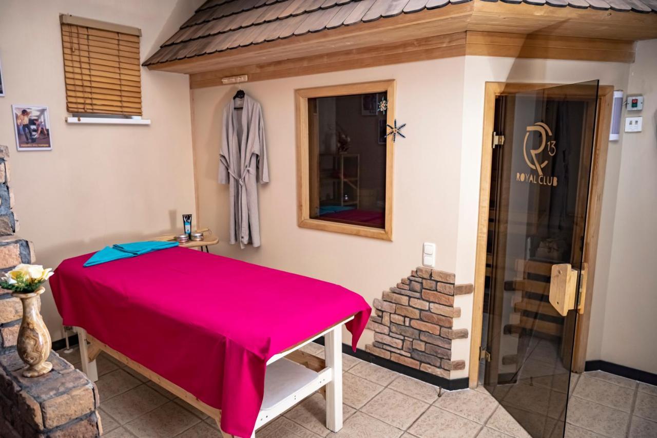 Villa Royal Club 13 Юрмала Экстерьер фото